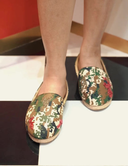 Camouflage Embroidered Loafers